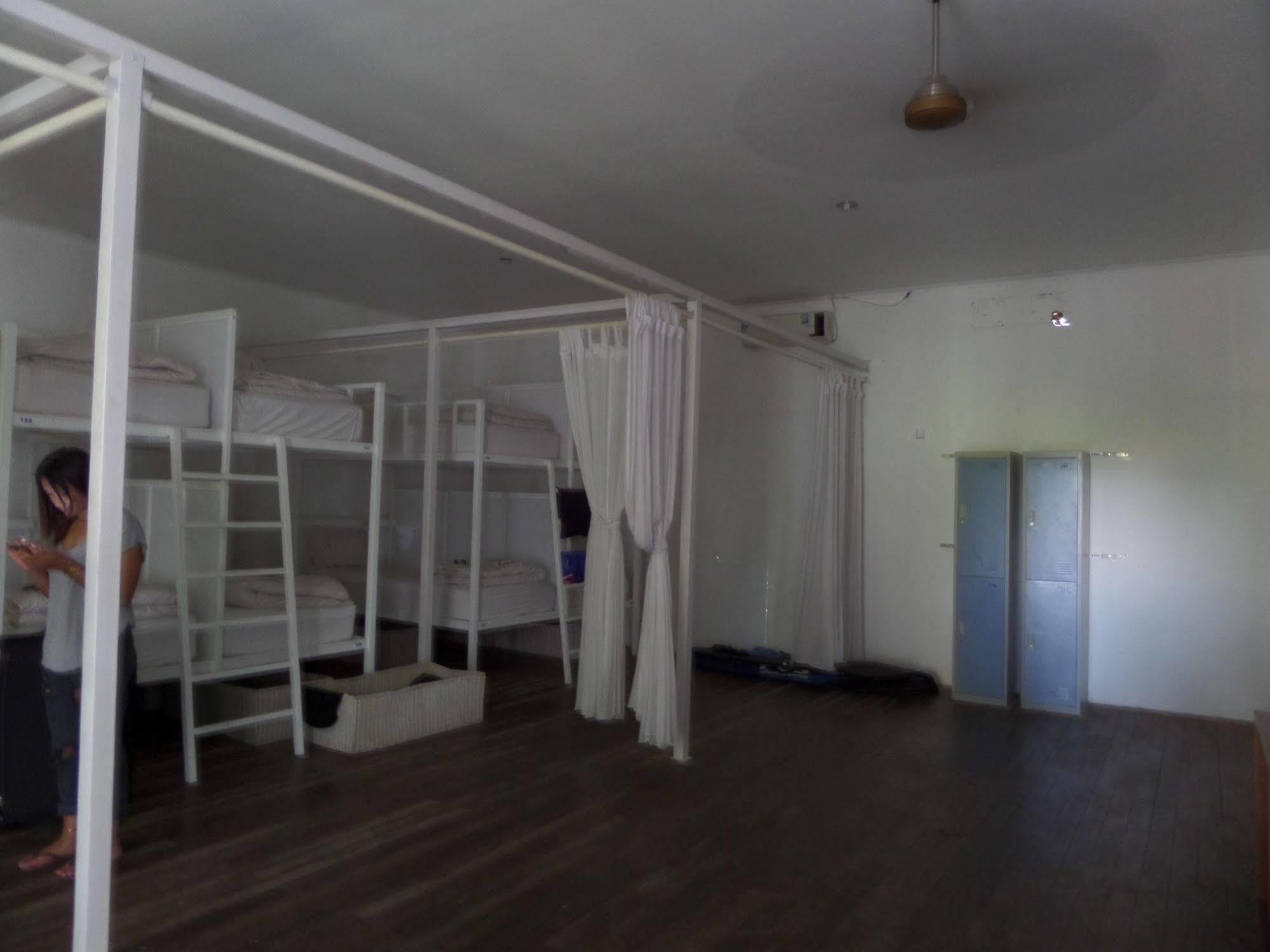 The Island Bali Hostel Σεμινιάκ Εξωτερικό φωτογραφία